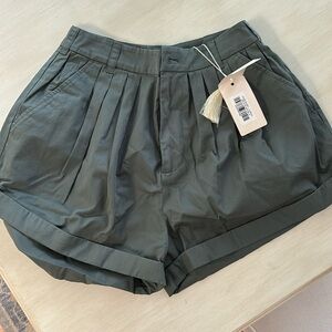 NWT Doen Paige Shorts Sz 2